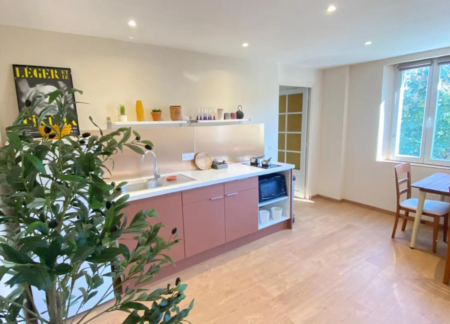 Great Flat! 10 Minute Walk From Train Station And Palais Apartment Cannes France